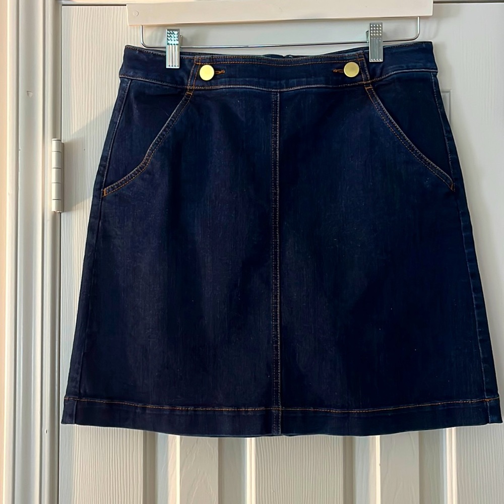 Loft Jean Skirt with front pockets, zipper back, Sz 6